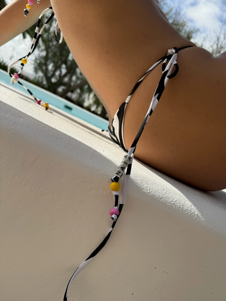 BIKINI BOTTOM GIGI ZEBRA